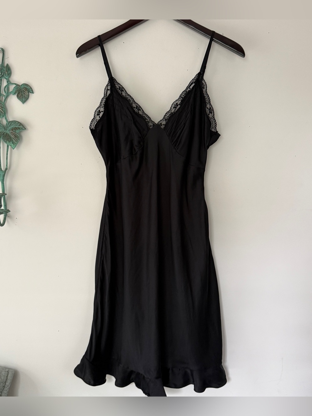 Vintage y2k Valerie Stevens 100% Silk Black Bias Cut Midi Slip Dress